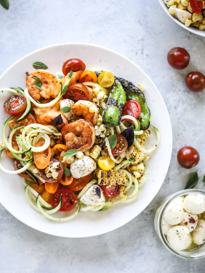 summer shrimp zoodle bowls I howsweeteats.com