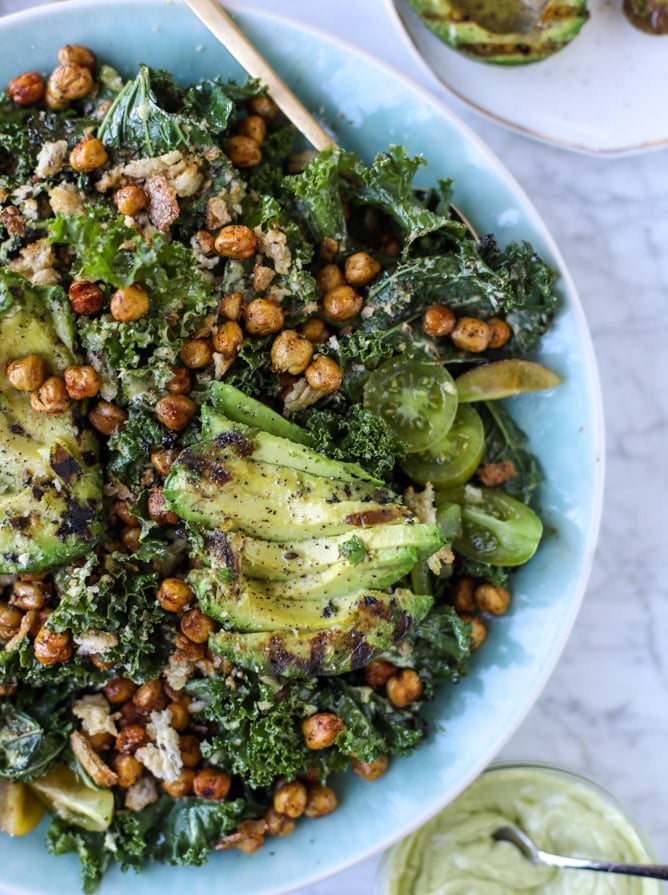 grilled kale avocado salad I howsweeteats.com