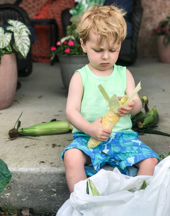 max moments I howsweeteats.com