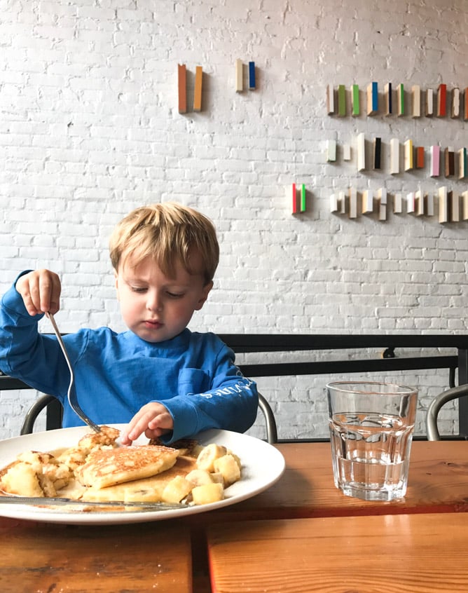 max moments I howsweeteats.com