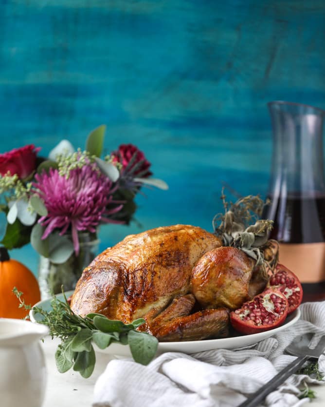 butter and wine roasted turkey with gravy I howsweeteats.com