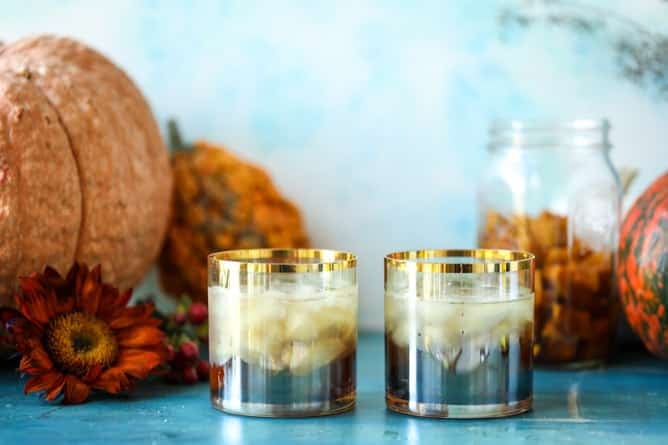 butternut squash infused bourbon I howsweeteats.com #thanksgiving #cocktails