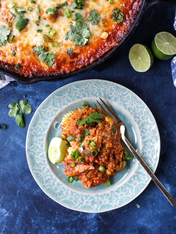 cheesy chicken tamale pie I howsweeteats.com