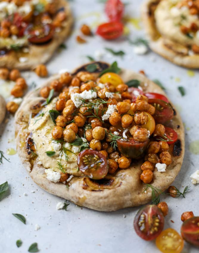 crunchy roasted chickpea pitas I howsweeteats.com #chickpeas #vegetarian