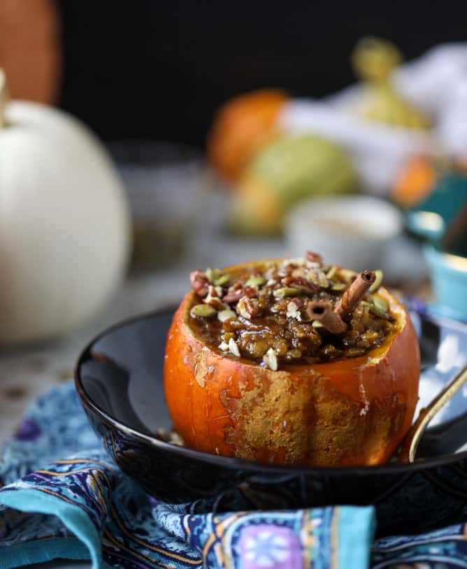 brûléed pumpkin pie oatmeal I howsweeteats.com #pumpkin #oatmeal #breakfast