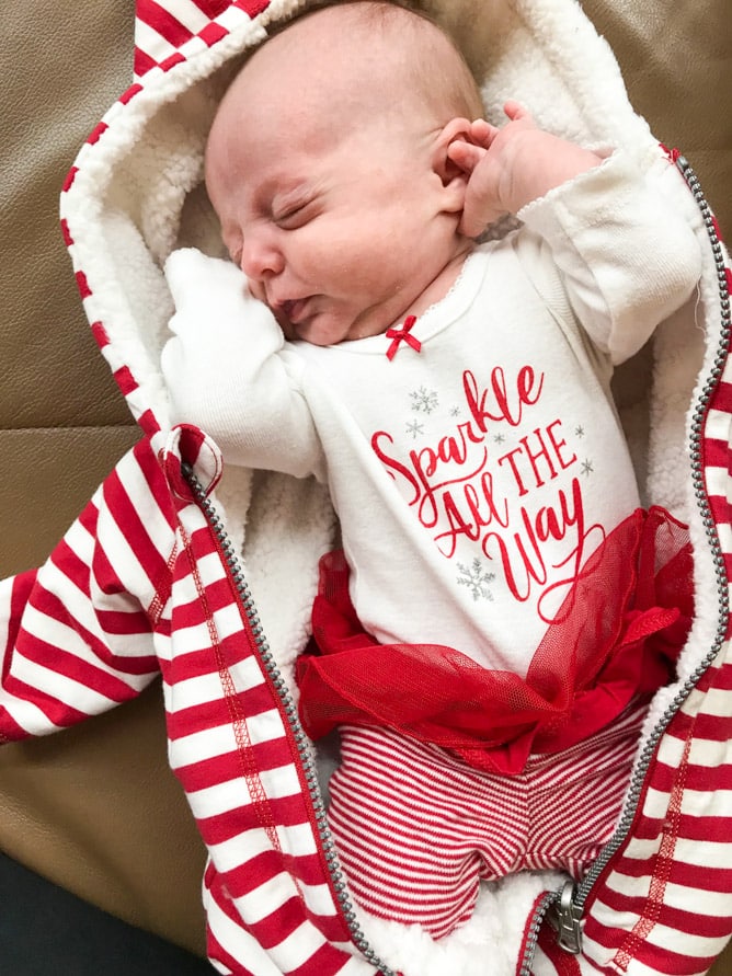 emilia at 6 weeks I howsweeteats.com