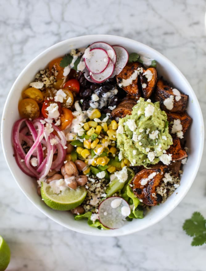 chipotle caramel sweet potato burrito bowls I howsweeteats.com #burritobowls #vegetarian #quinoa #sweetpotatoes
