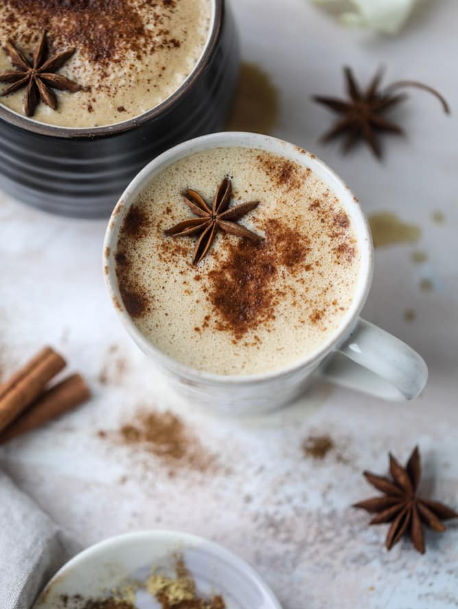 coconut chai power coffee I howsweeteats.com #coffee #coconut #chai #bulletproof #coconutoil