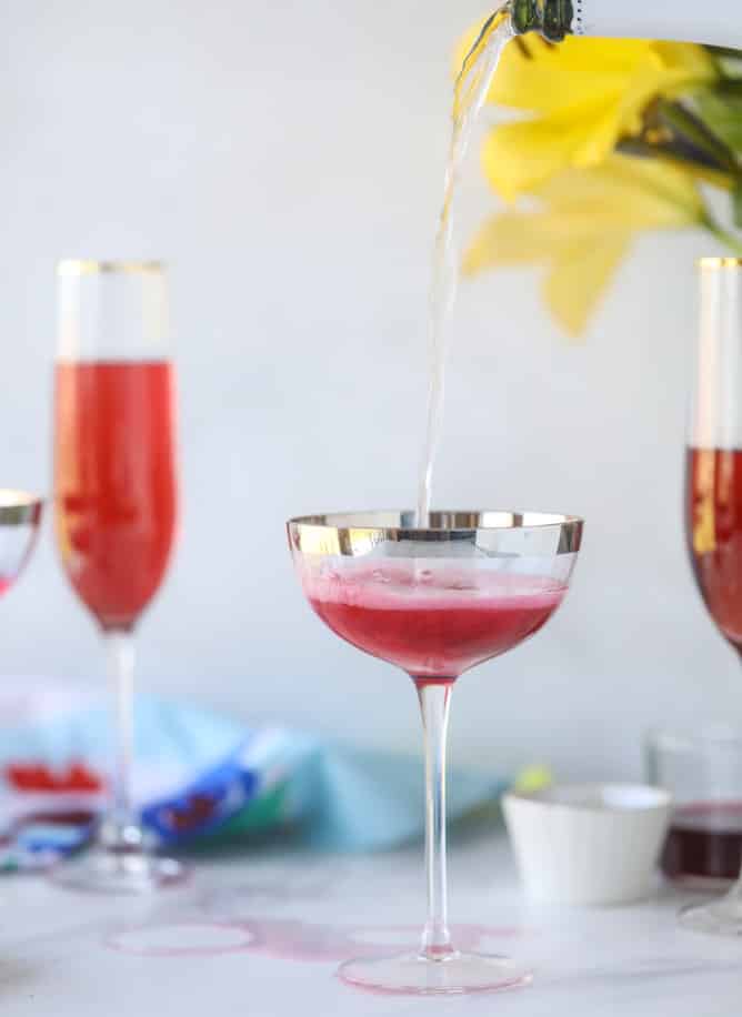 rosé hibiscus mimosas I howsweeteats.com #champagne #mimosa #rose #hibiscus #cocktail