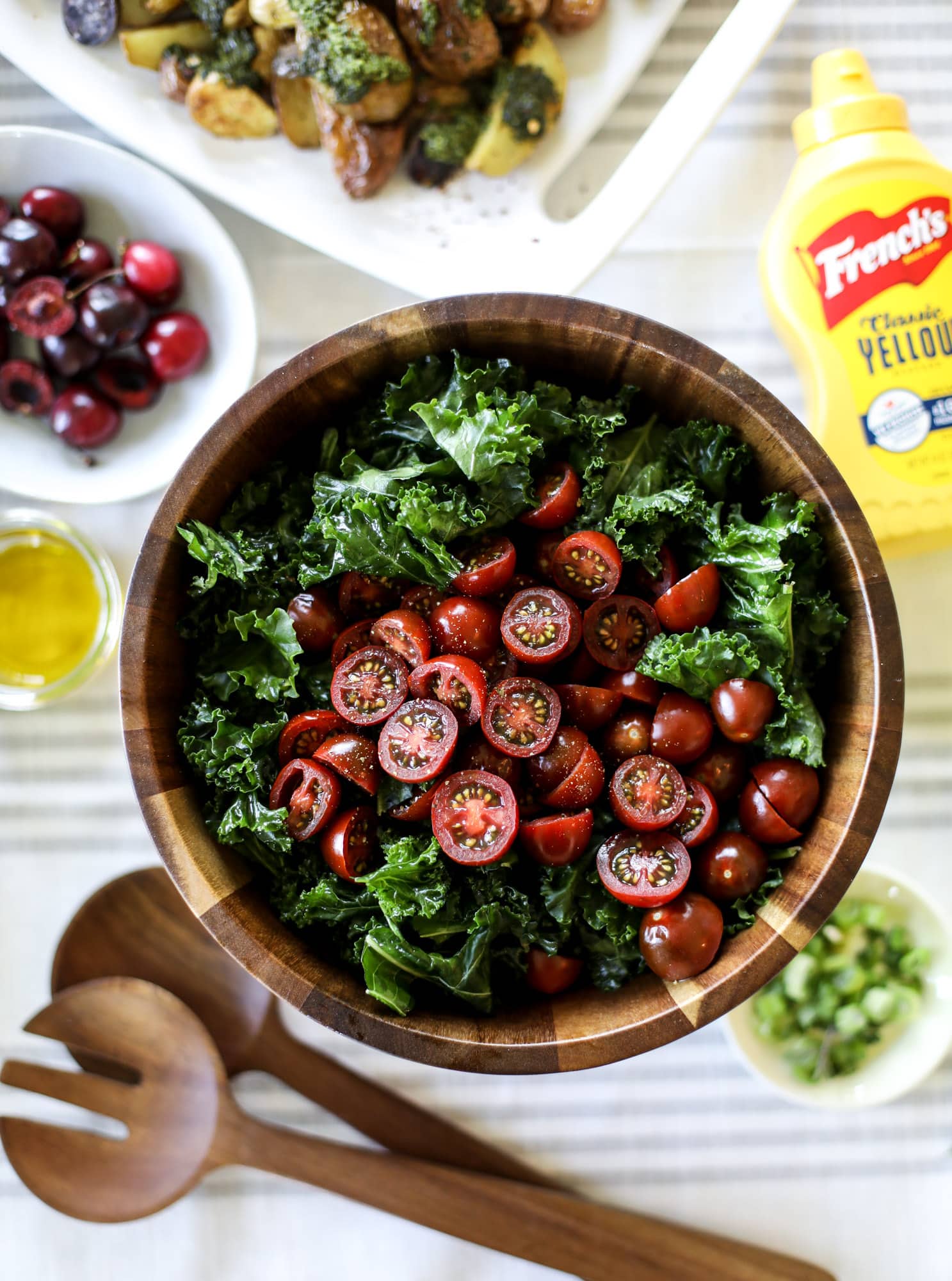 easy summer entertaining recipes I howsweeteats.com #summer #picnic #entertaining #recipes #frenchs