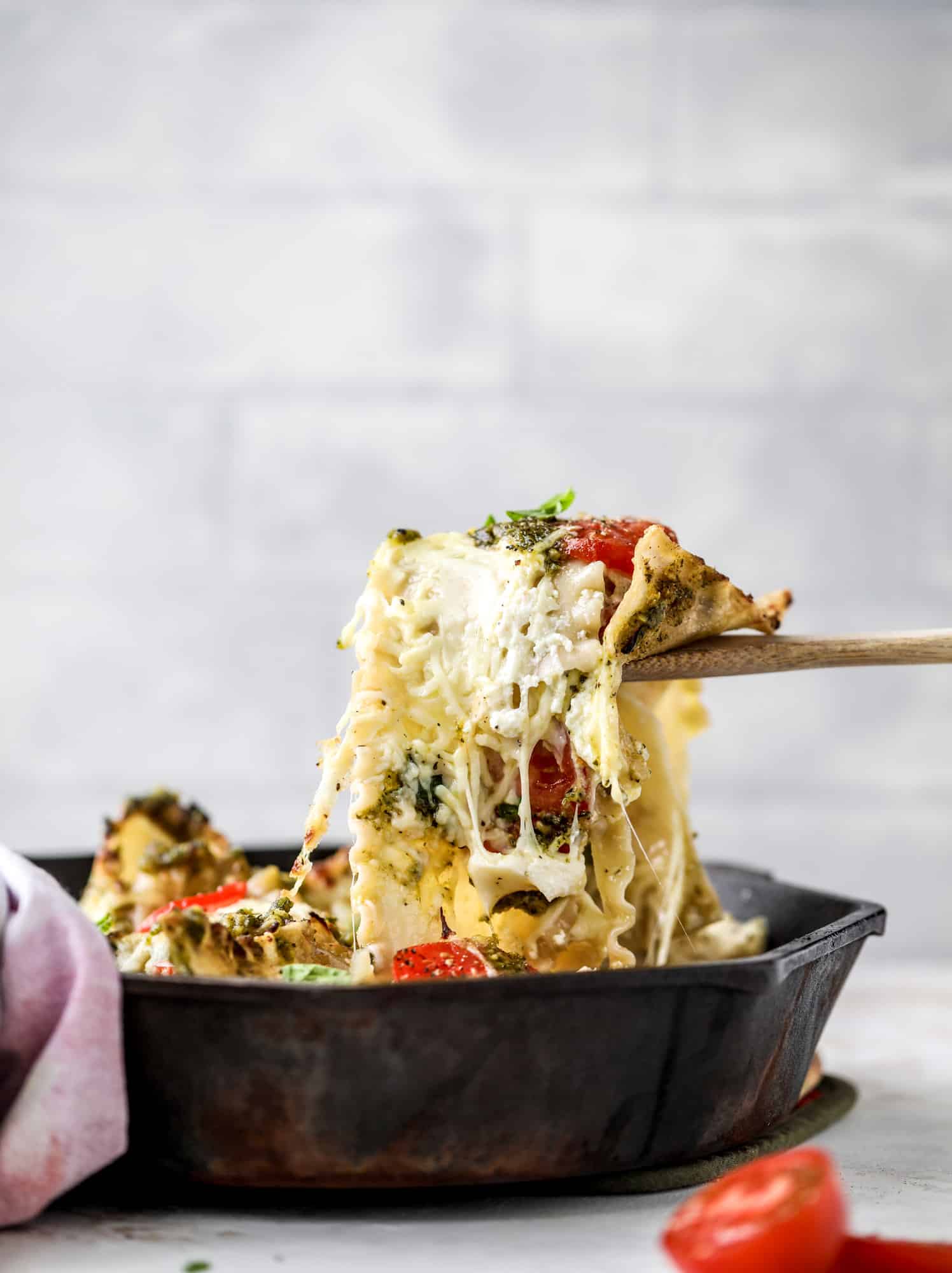 cheesy lasagna scoop