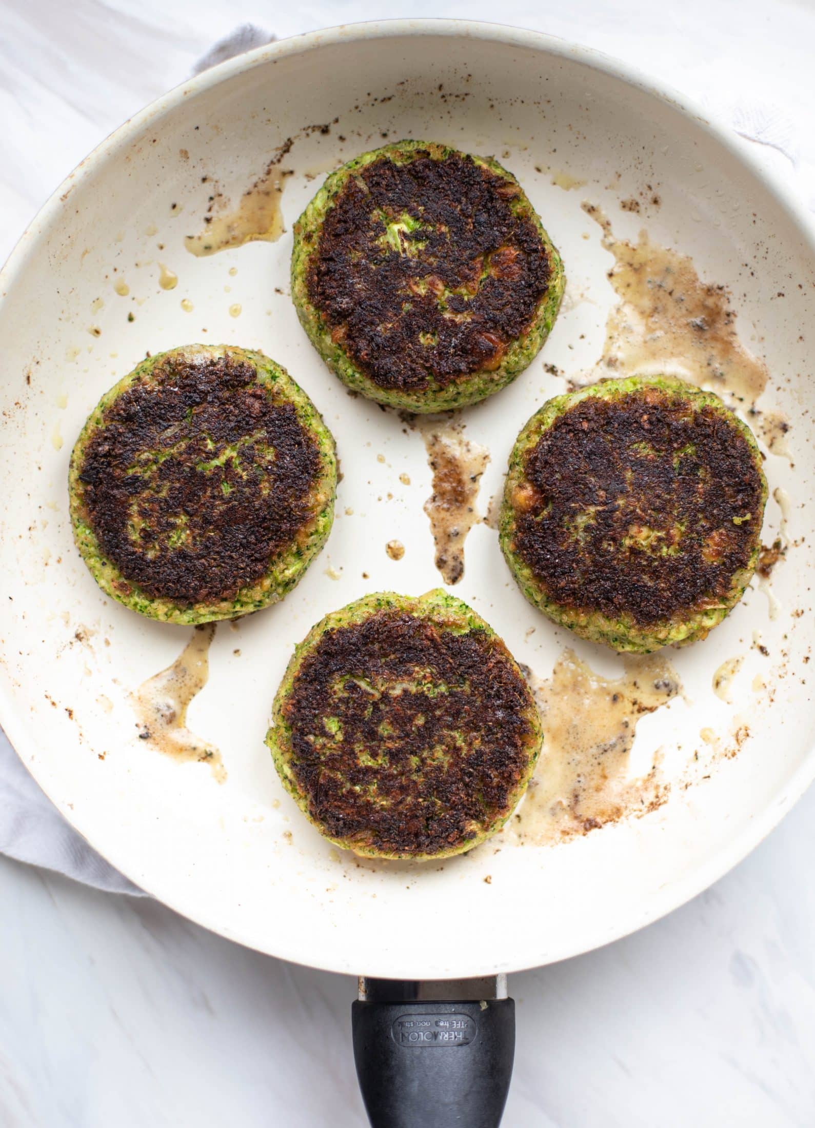 These broccoli cheddar burgers are a veggie burger dream! A little high maintenance, but packed with flavor and can be made ahead of time!