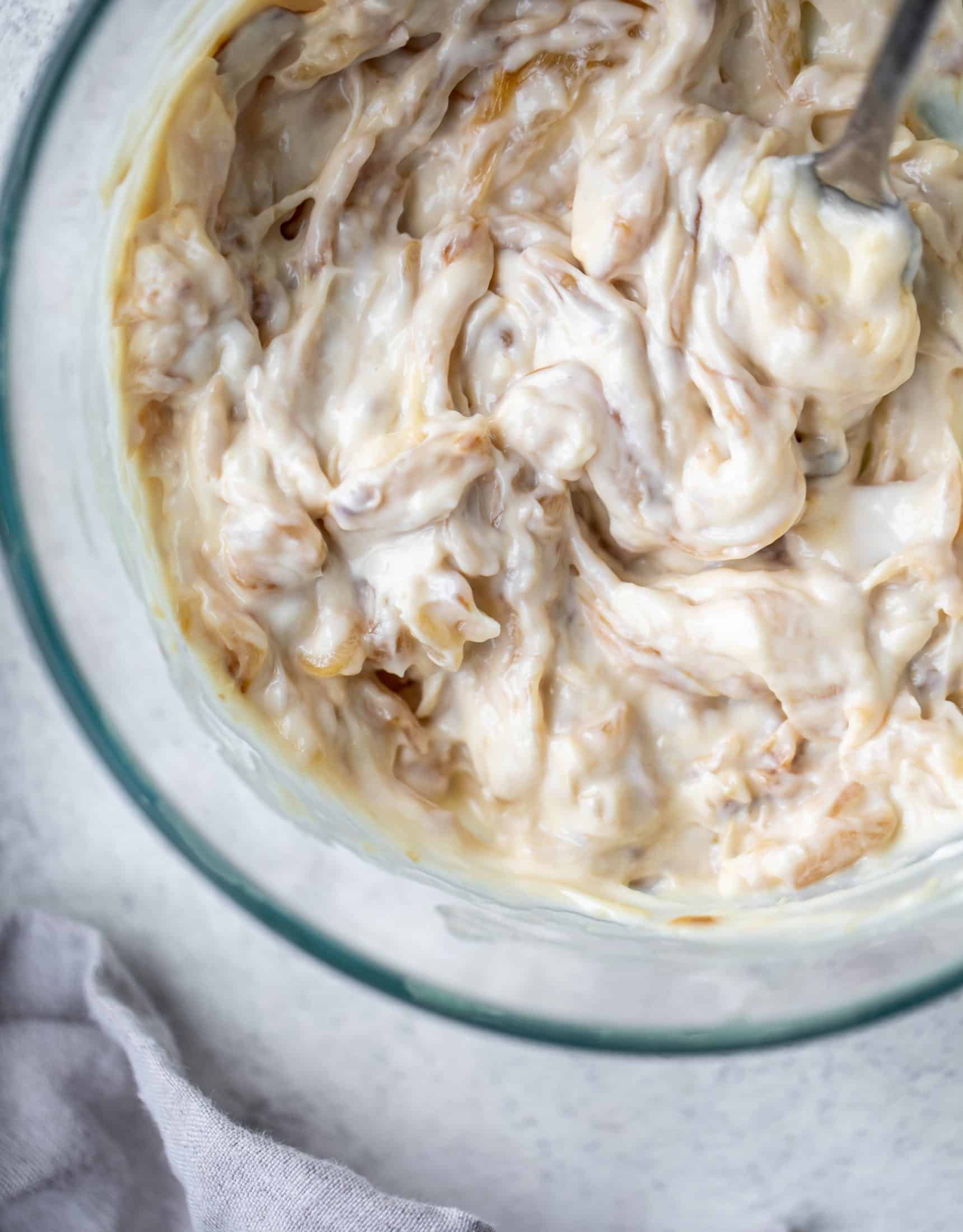 These cauliflower schnitzel sandwiches are full of flavor! Crispy cauliflower, caramelized onion mayo, pickled cabbage and microgreens. Delish!