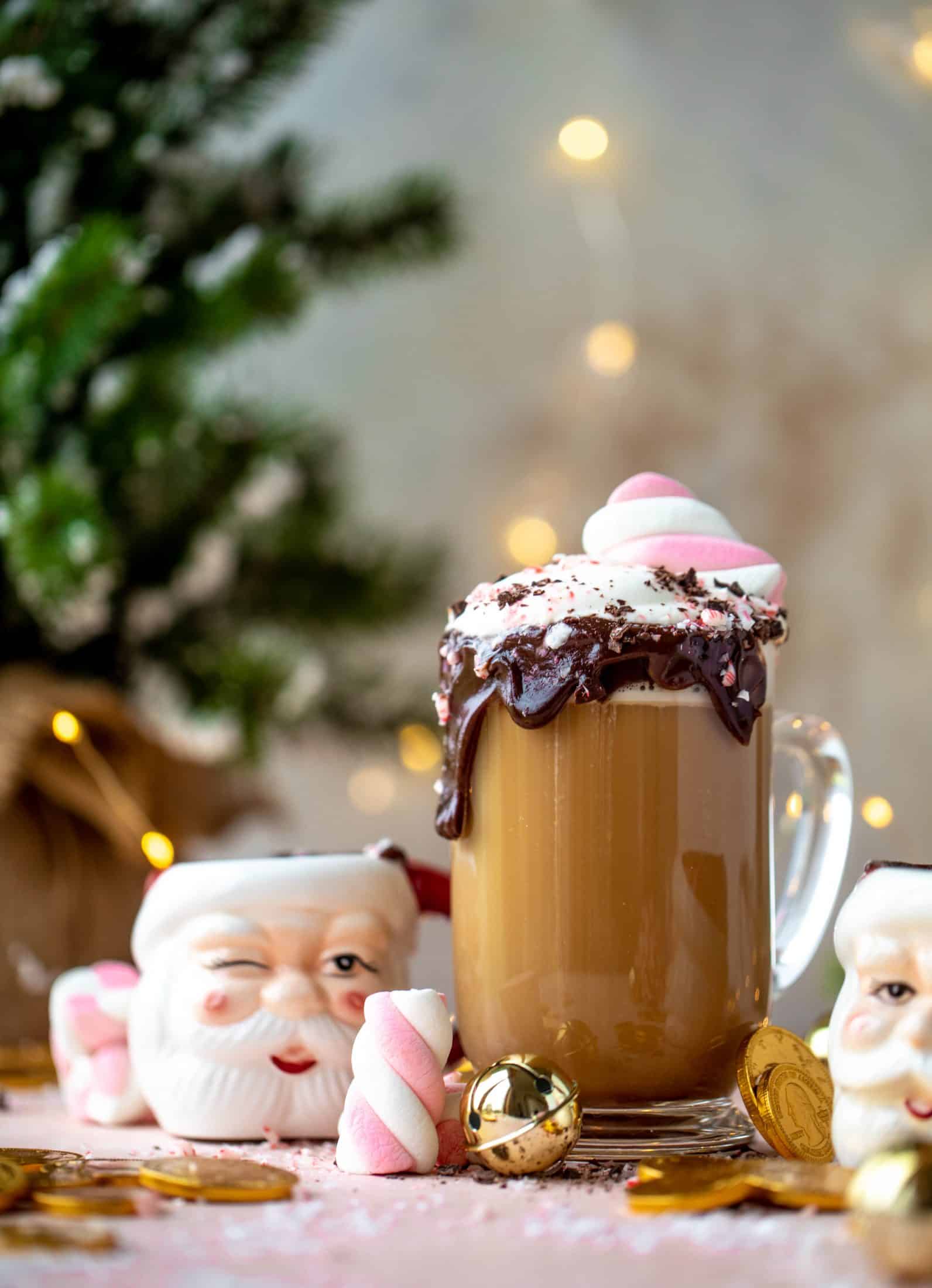 The saint nick special cocktail is perfect for the holiday season! Coffee, whiskey and irish cream come together to create a comforting, delish drink!