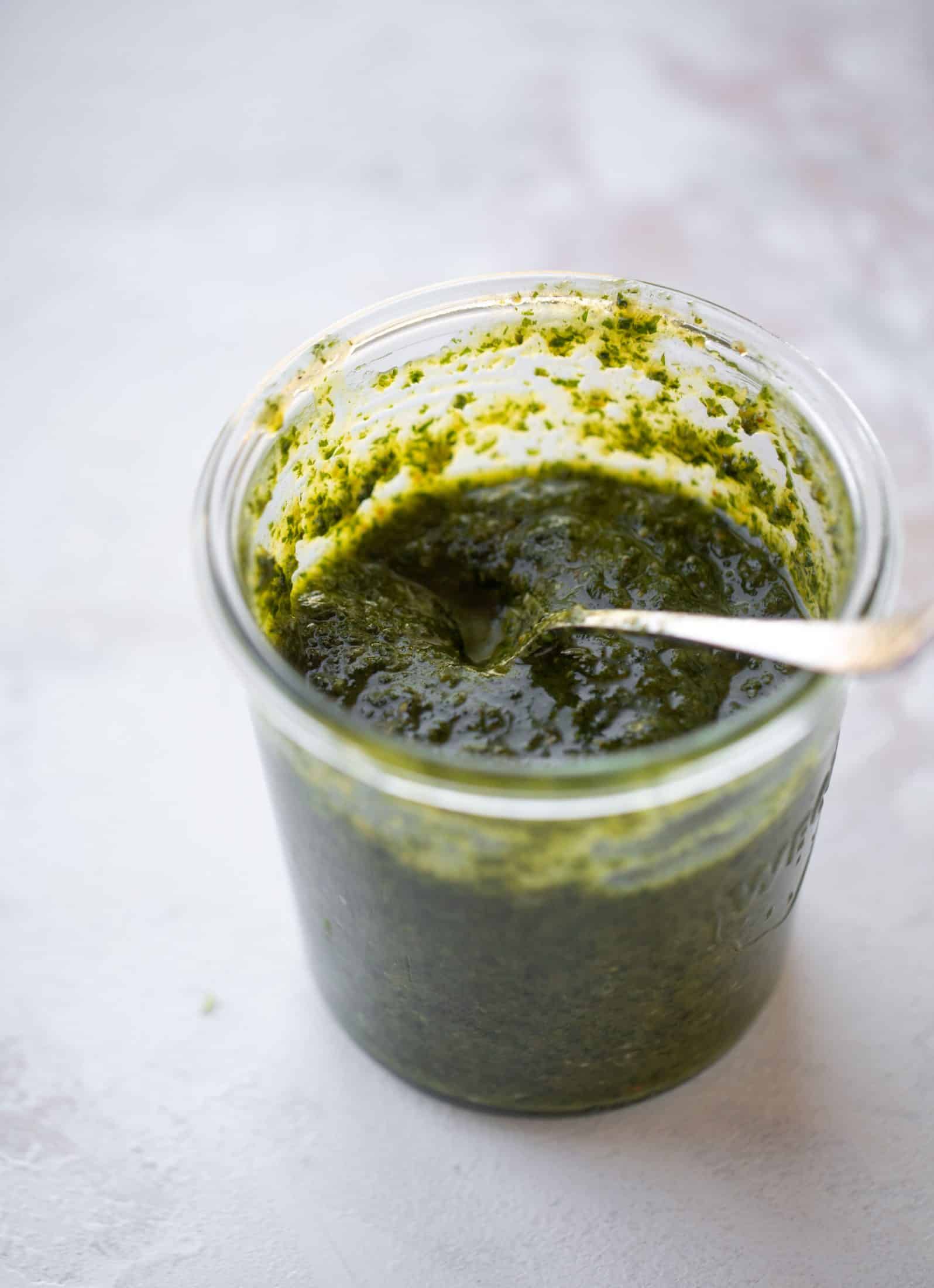 carrot top pesto