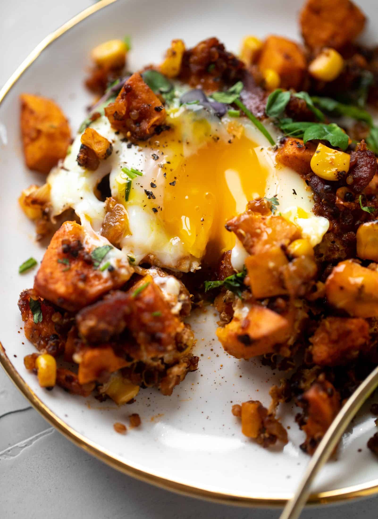 This chipotle sweet potato hash is perfect for breakfast, lunch or dinner. Bulked up with quinoa and tons of flavor, it's a great pantry weeknight meal!
