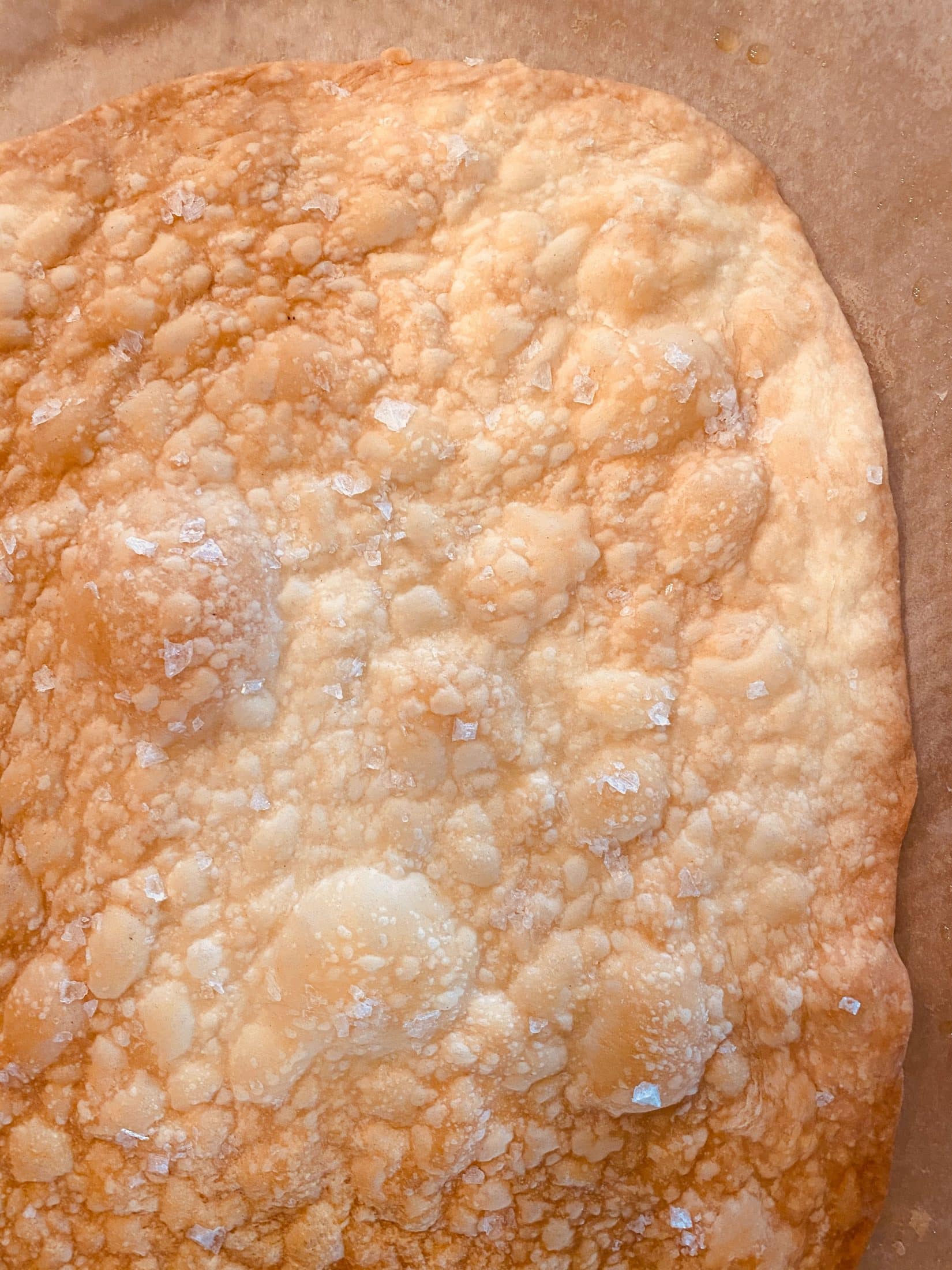 These sourdough crackers are made with sourdough starter discard and super easy! Use your favorite seasonings or spices to make these taste delish.