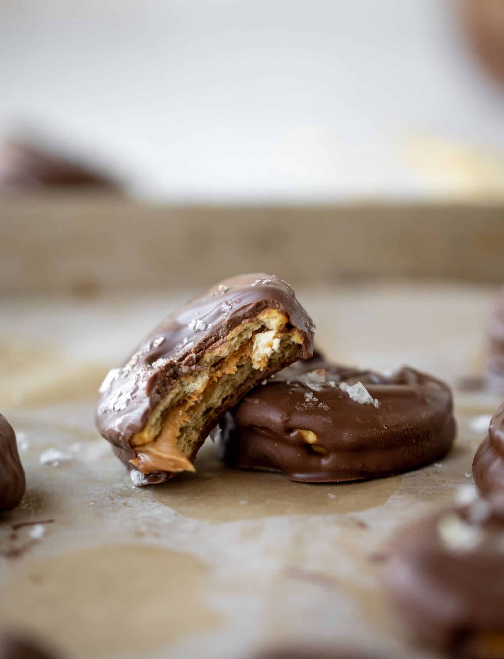 These ritz peanut butter cups are everything! Creamy peanut butter, flakey, buttery crackers, melted chocolate and flaked salt. They are unreal.