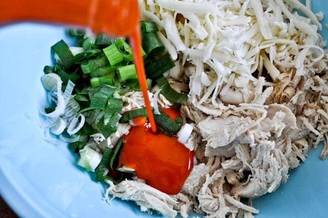 Buffalo Chicken Enchiladas I howsweeteats.com Buffalo Chicken Enchiladas I howsweeteats.com