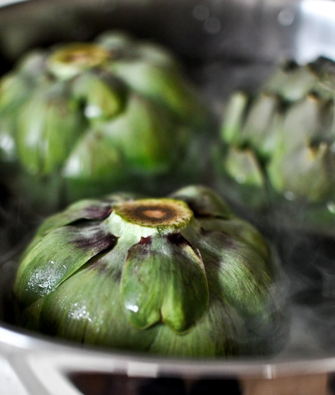 Herb Gorgonzola Artichokes with Parmesan Hollandaise I howsweeteats.com Herb Gorgonzola Artichokes with Parmesan Hollandaise I howsweeteats.com