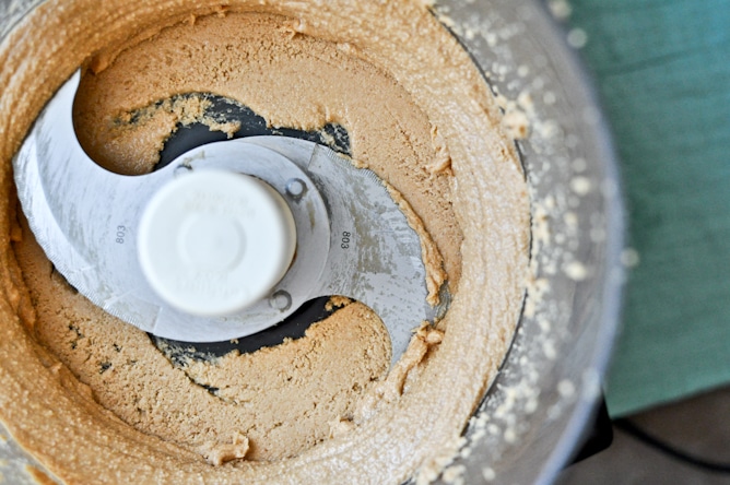 Chocolate Chip Cookie Dough Peanut Butter I howsweeteats.com Chocolate Chip Cookie Dough Peanut Butter I howsweeteats.com