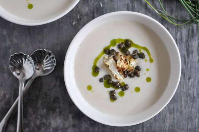 Creamy Cauliflower Soup I howsweeteats.com