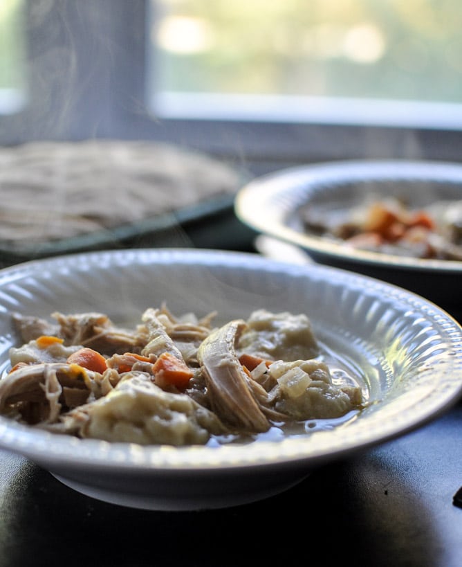 Easy Crockpot Chicken and Dumplings I howsweeteats.com