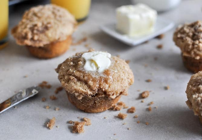 Whole Wheat Coffee Cake Muffins I howsweeteats.com Whole Wheat Coffee Cake Muffins I howsweeteats.com