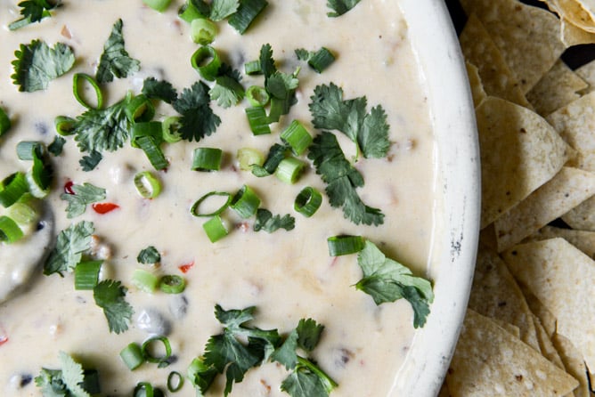 Spicy Beer Queso with Chorizo and Black Beans I howsweeteats.com