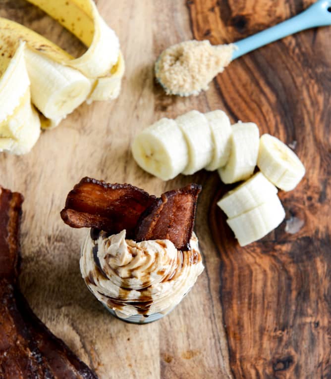 Bacon Banana Cupcakes with Peanut Butter Frosting + a Bourbon Drizzle I howsweeteats.com
