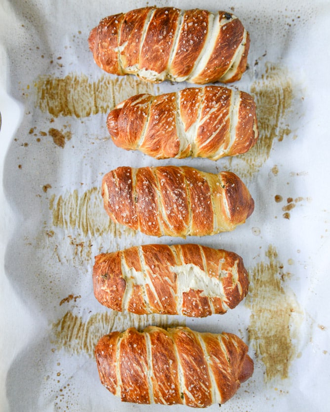 Jalapeño Pretzel Dogs with Cheddar Beer Sauce I howsweeteats.com