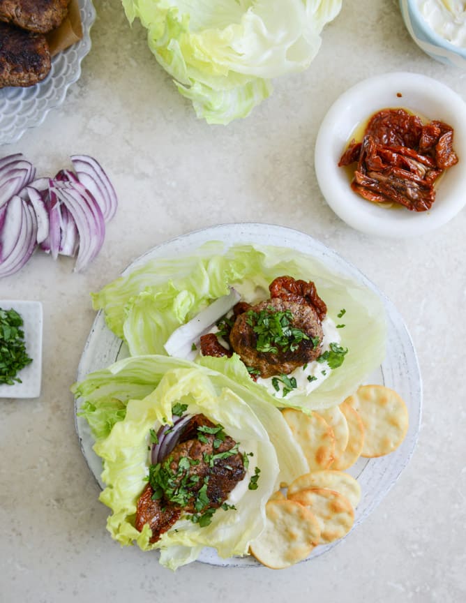 lamb slider lettuce wraps with whipped feta, artichokes and sun dried tomatoes I howsweeteats.com
