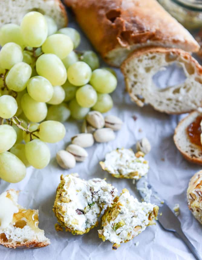 how to make a killer cheese plate I howsweeteats.com