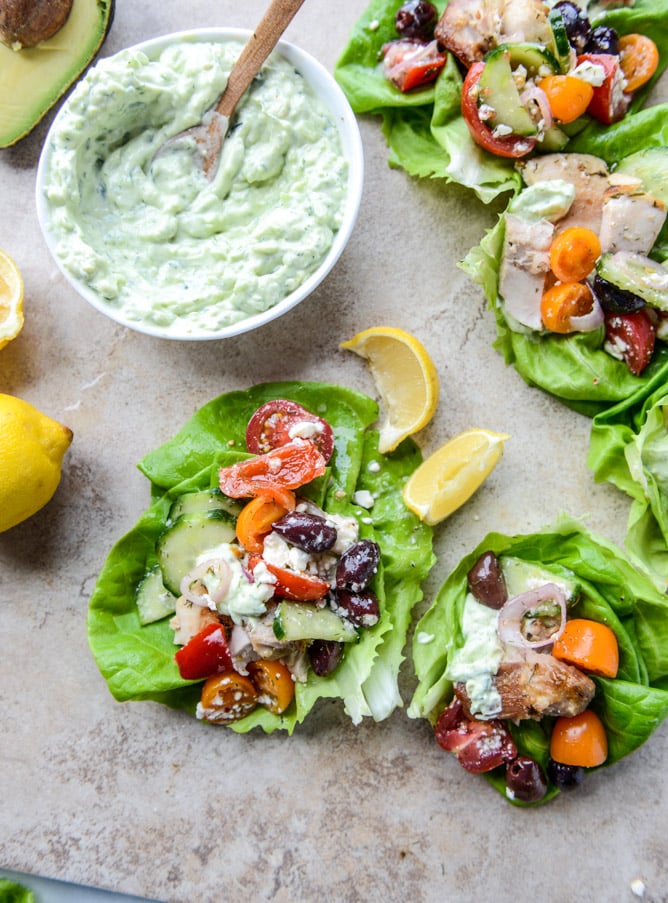 greek chicken lettuce cups with avocado tzatziki I howsweeteats.com