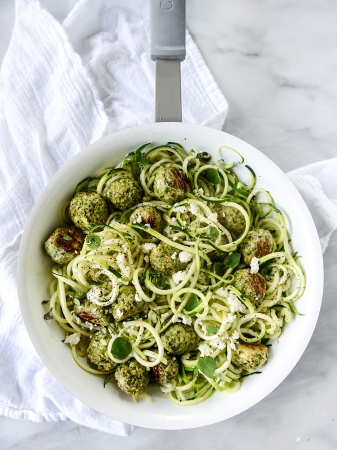 zoodles with mini chicken feta meatballs I howsweeteats.com
