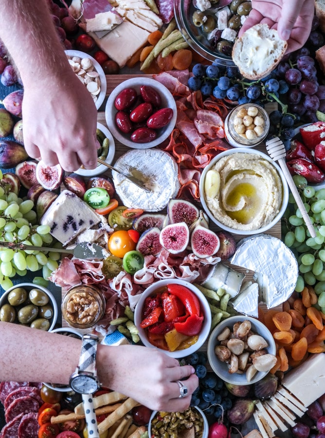 football party food. 190 of the best recipes for football season I howsweeteats.com