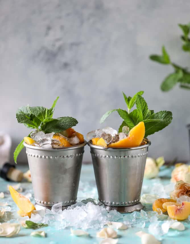 frozen peach and vanilla mint juleps I howsweeteats.com