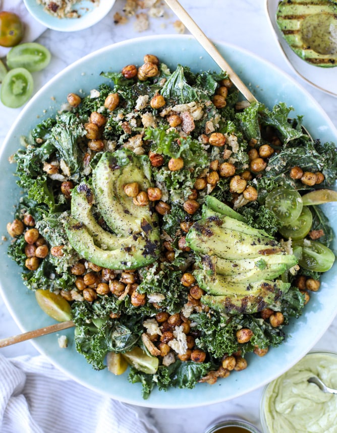 grilled kale avocado salad I howsweeteats.com