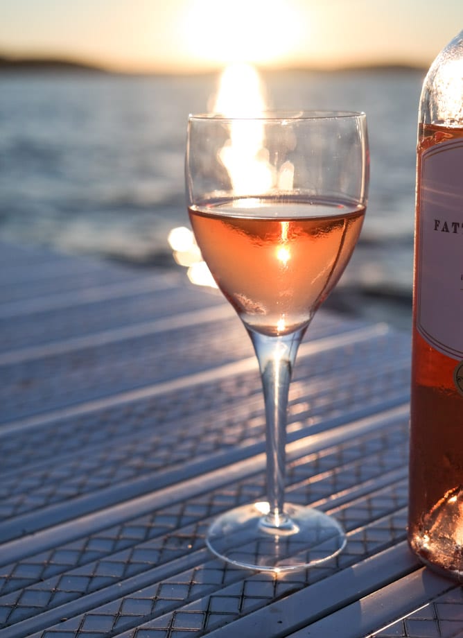 summer fridays I howsweeteats.com #summer #fridays