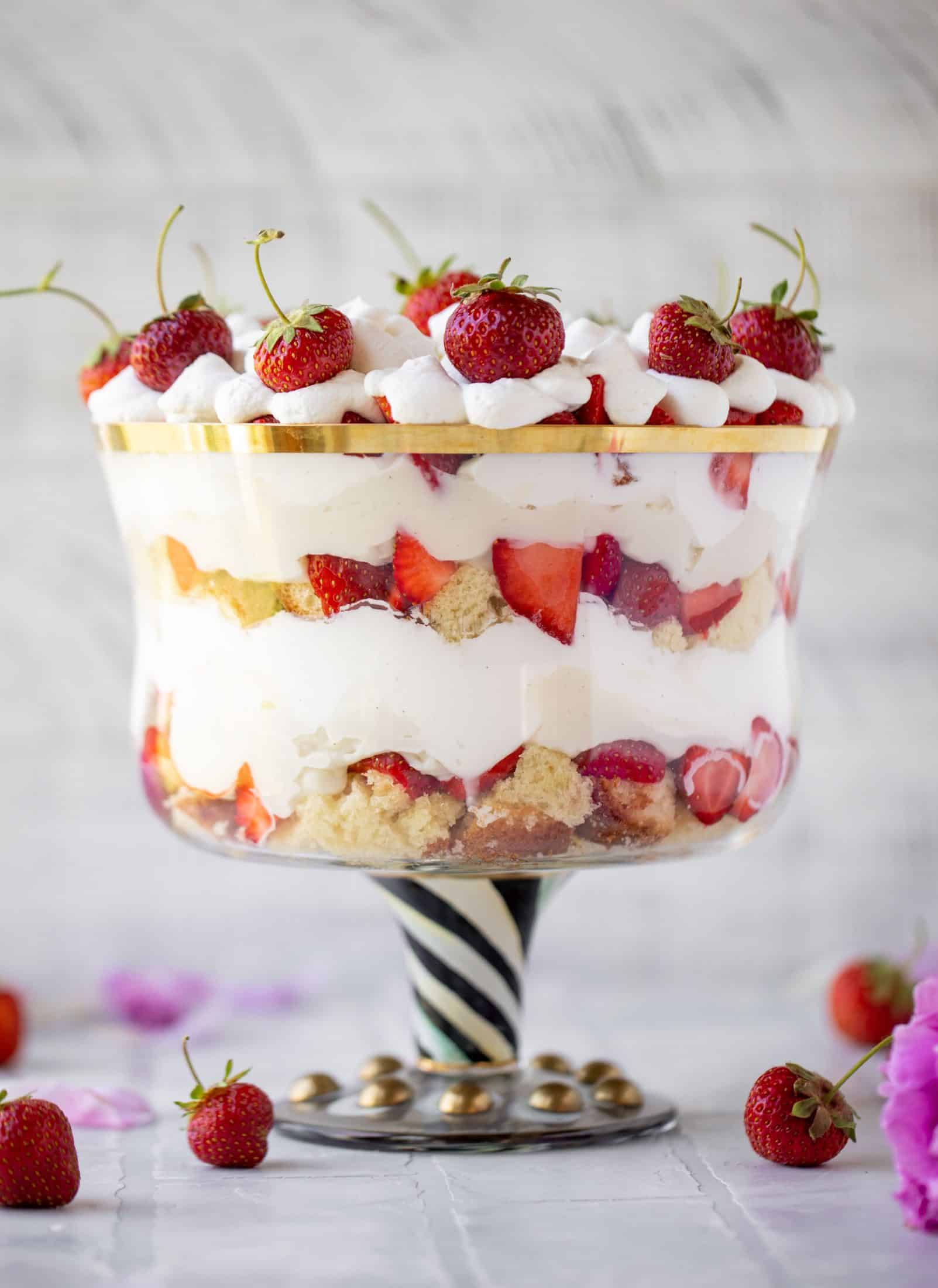 strawberry shortcake trifle