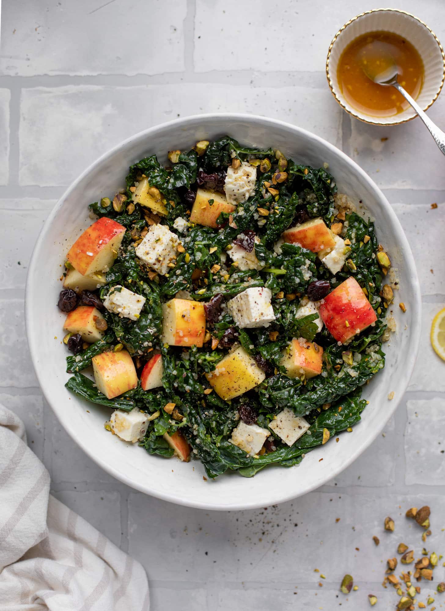 honeycrisp quinoa salad with kale and pistachios