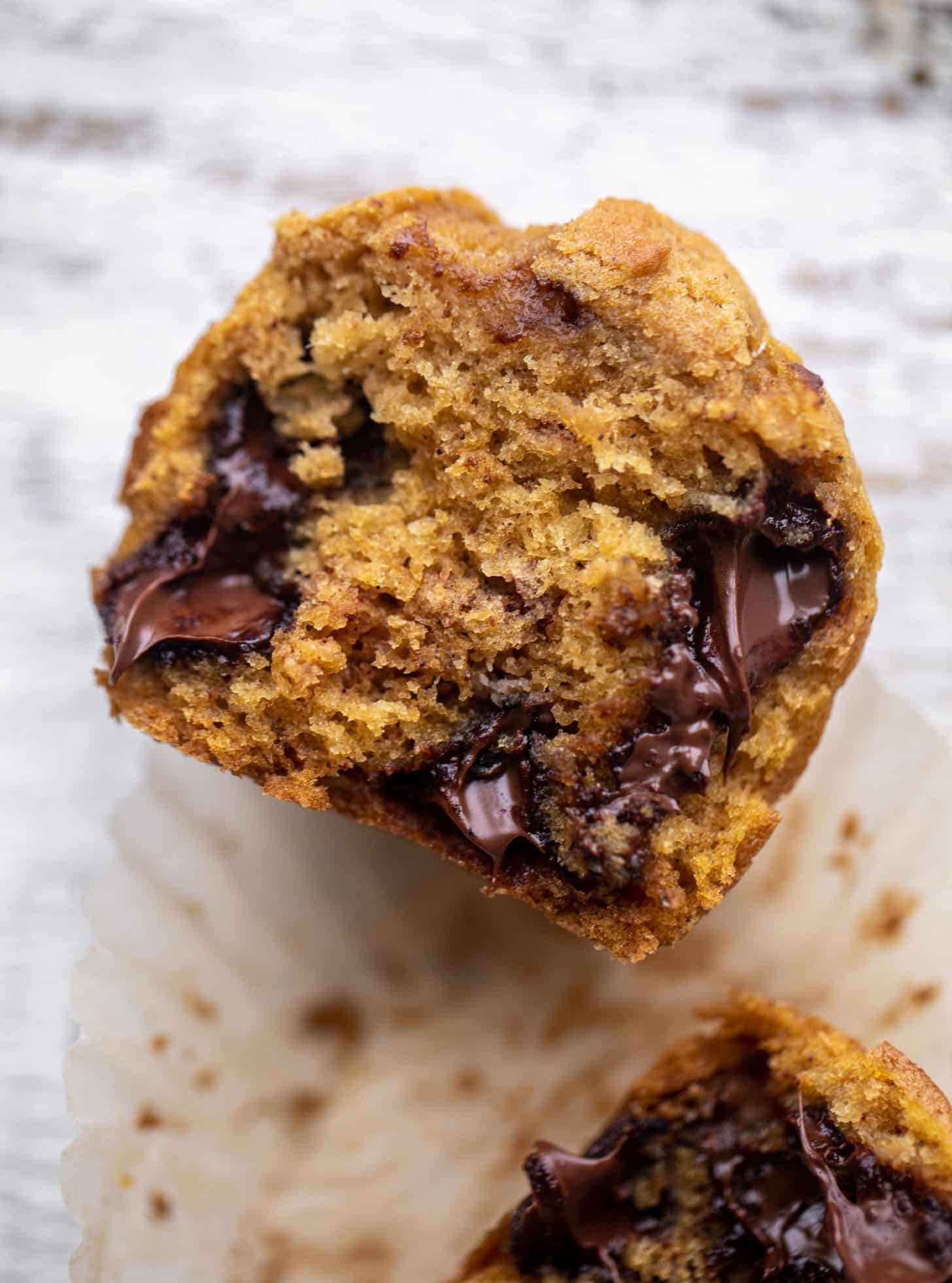 pumpkin chocolate chip muffins