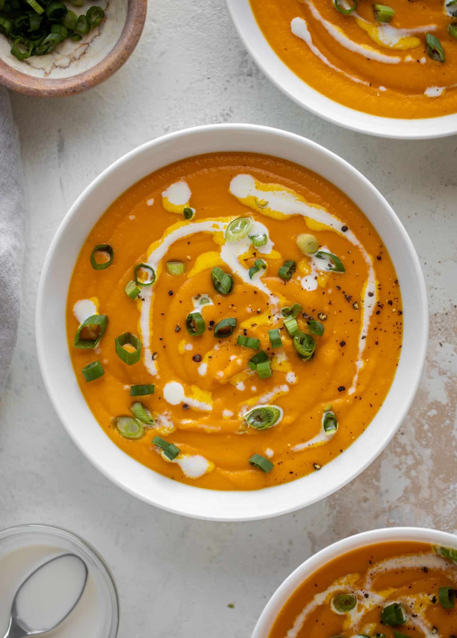 roasted carrot coconut soup