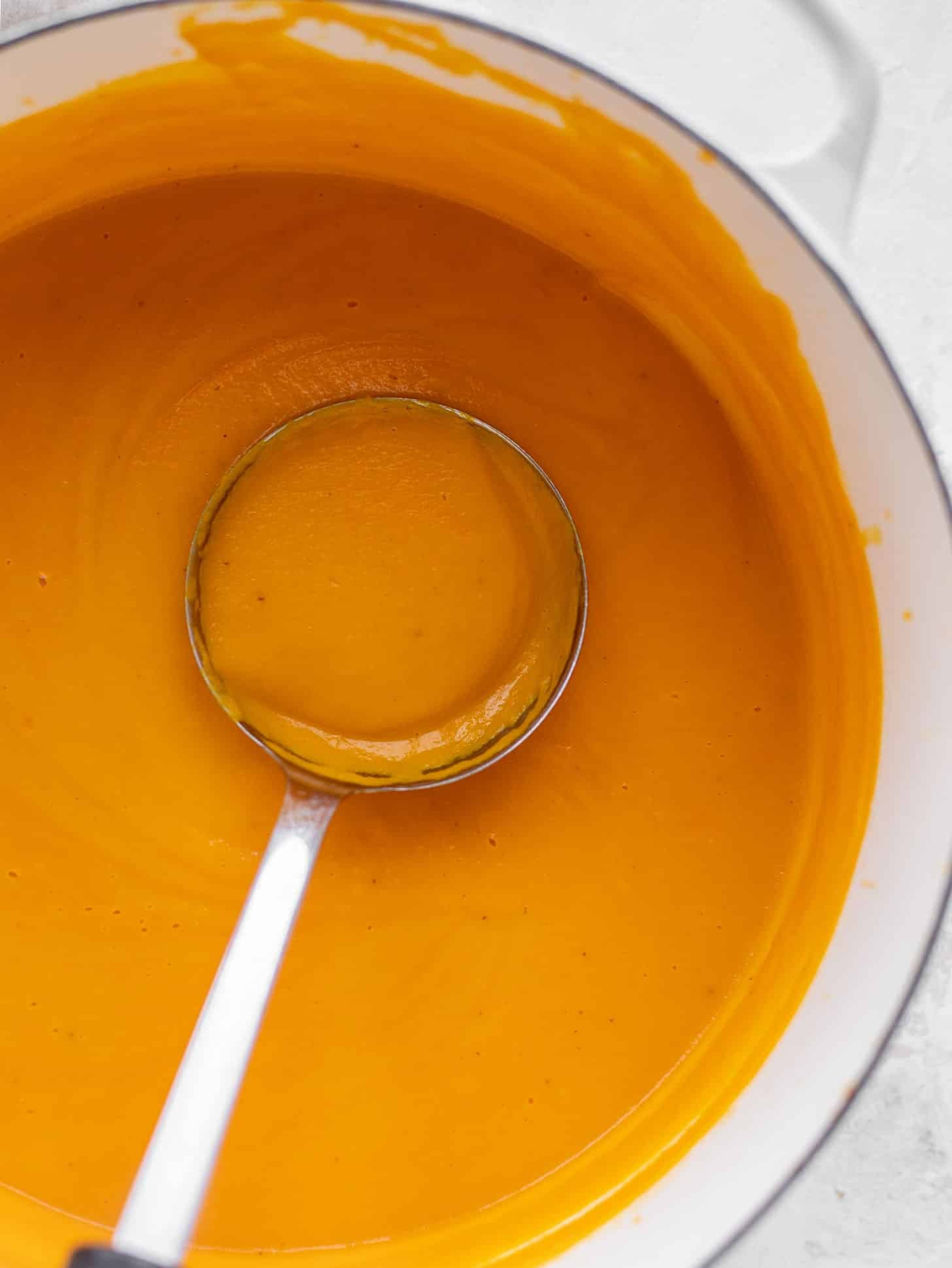 roasted carrot coconut soup