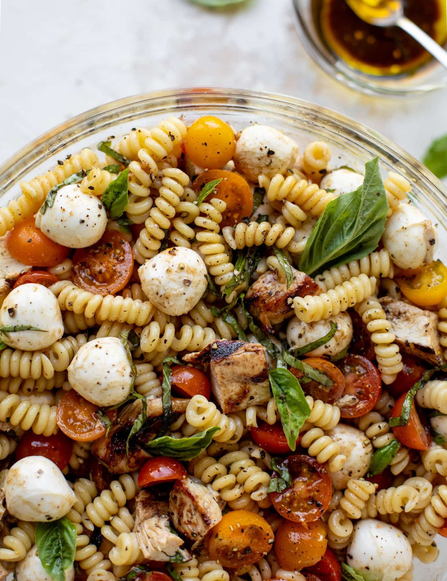 grilled chicken caprese pasta salad