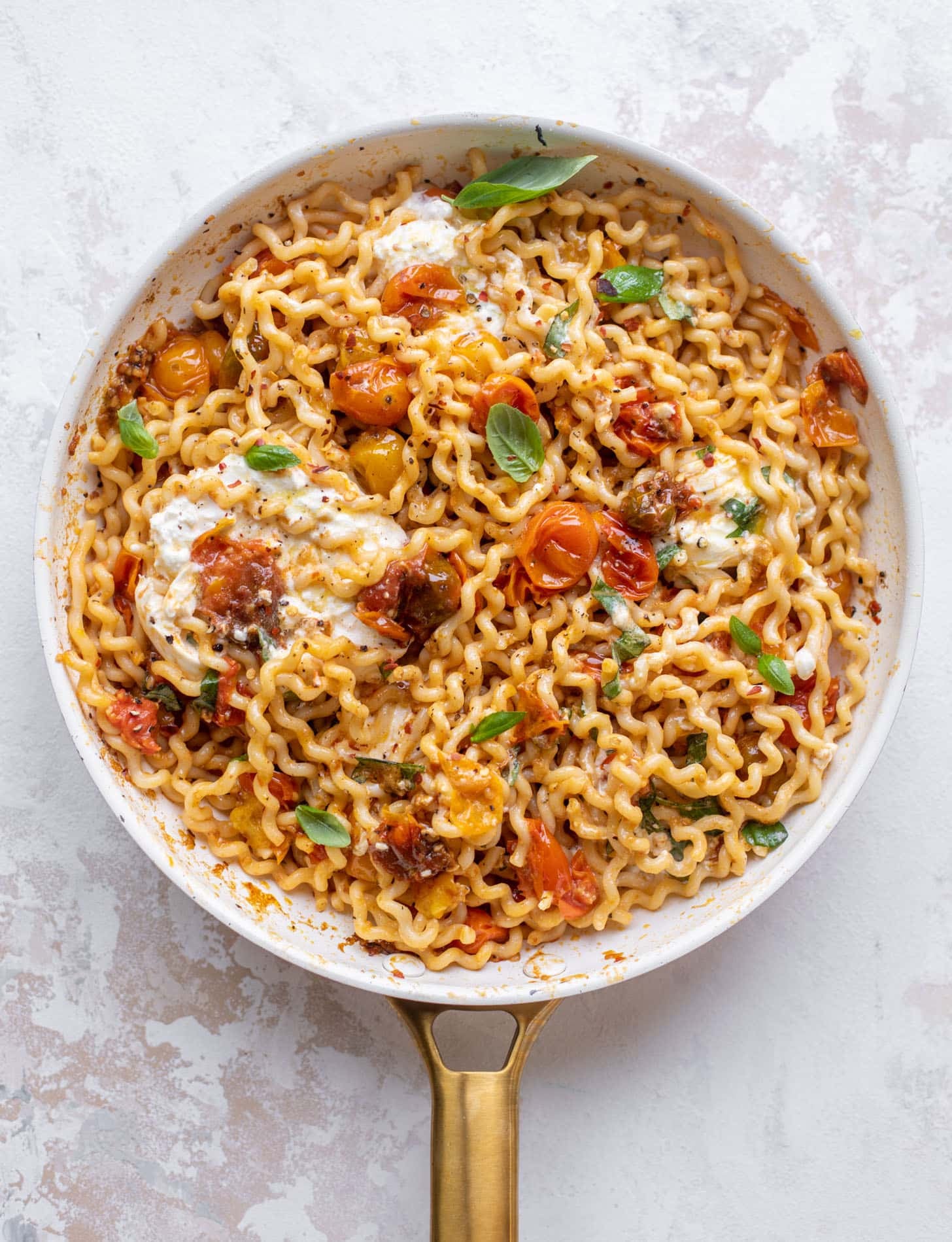 burst tomato burrata pasta