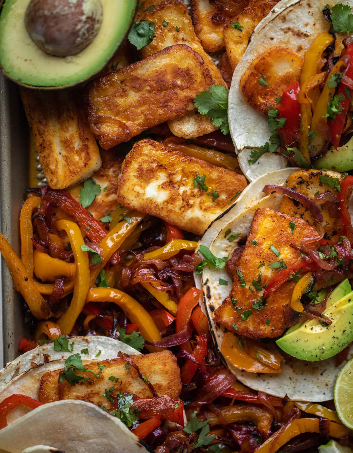 crispy halloumi fajitas