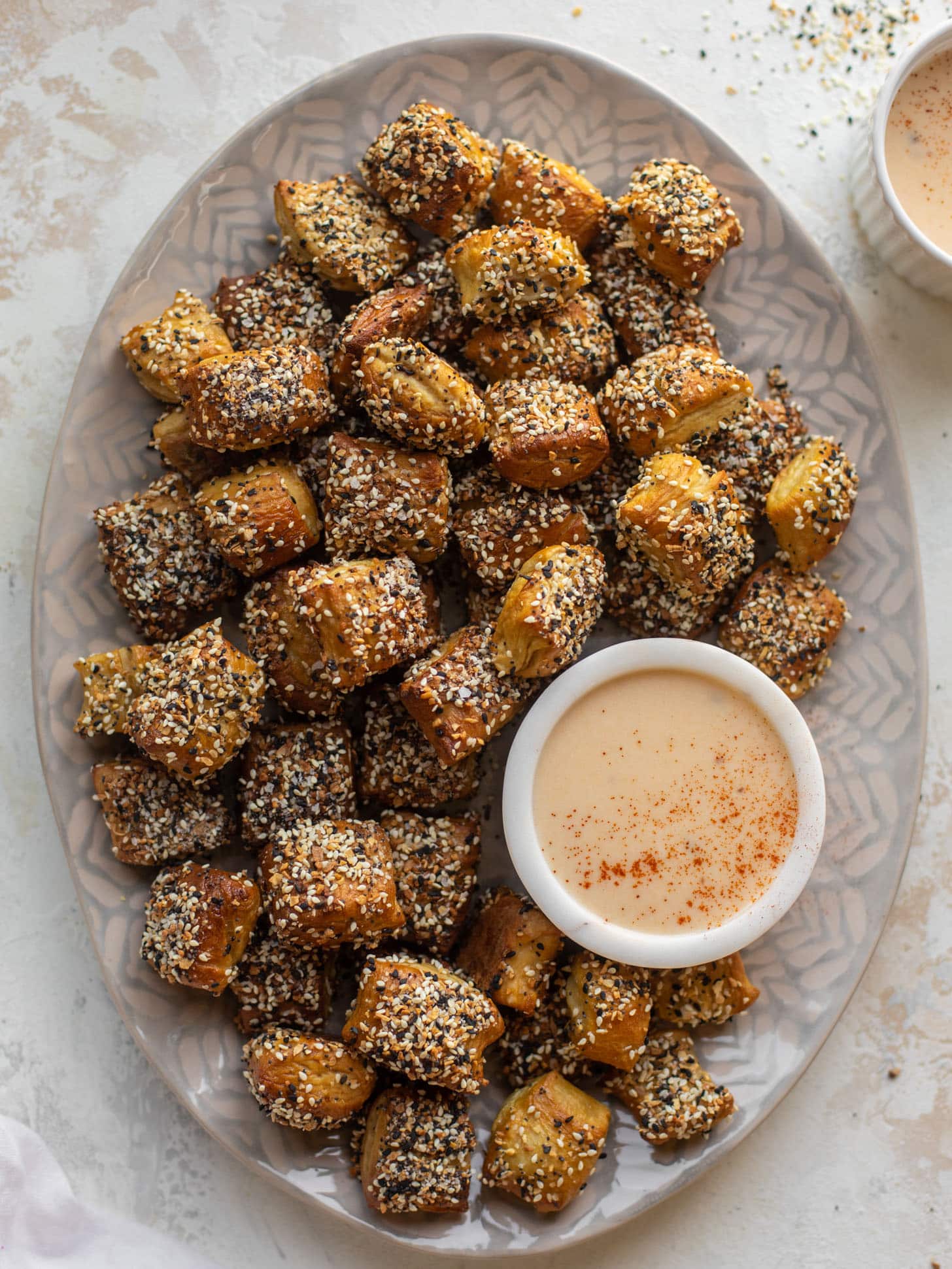 everything soft pretzel bites with chipotle beer cheese