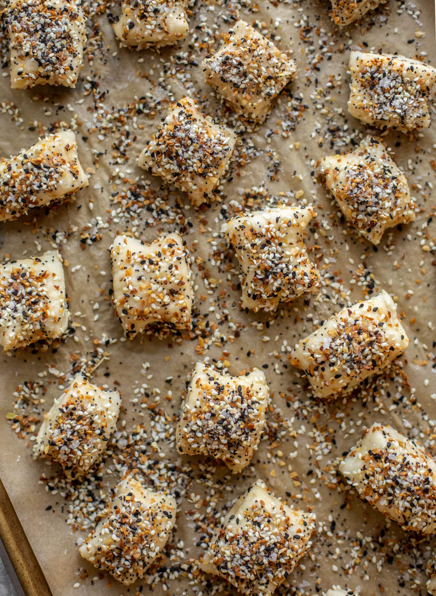 everything soft pretzel bites dough