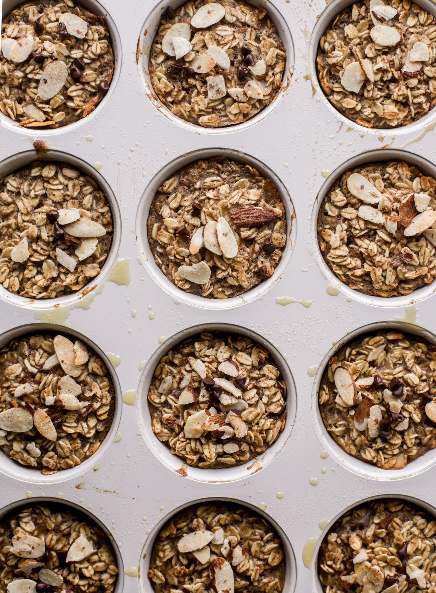 almond butter banana baked oatmeal cups